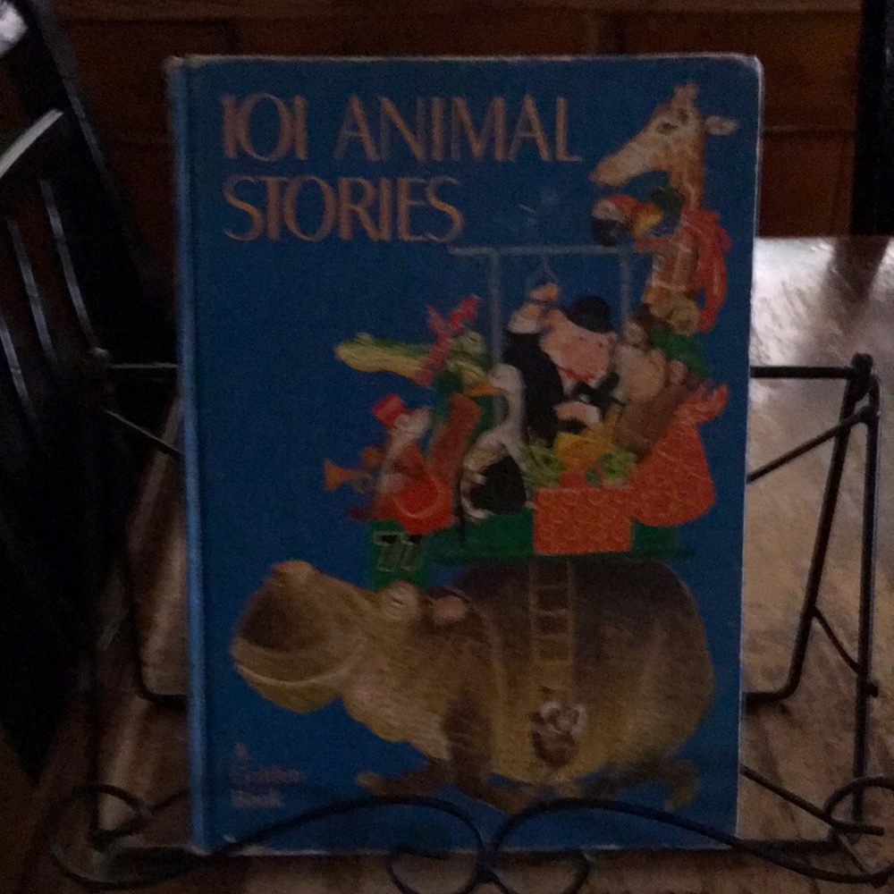Vintage A Golden Book, 101 Animal Stories